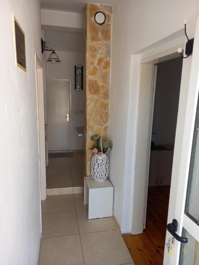 Apartmani Liki Ulcinj Exterior foto