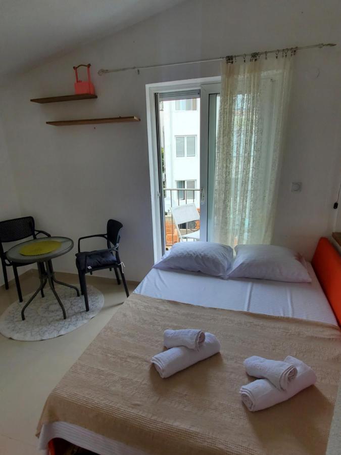 Apartmani Liki Ulcinj Exterior foto