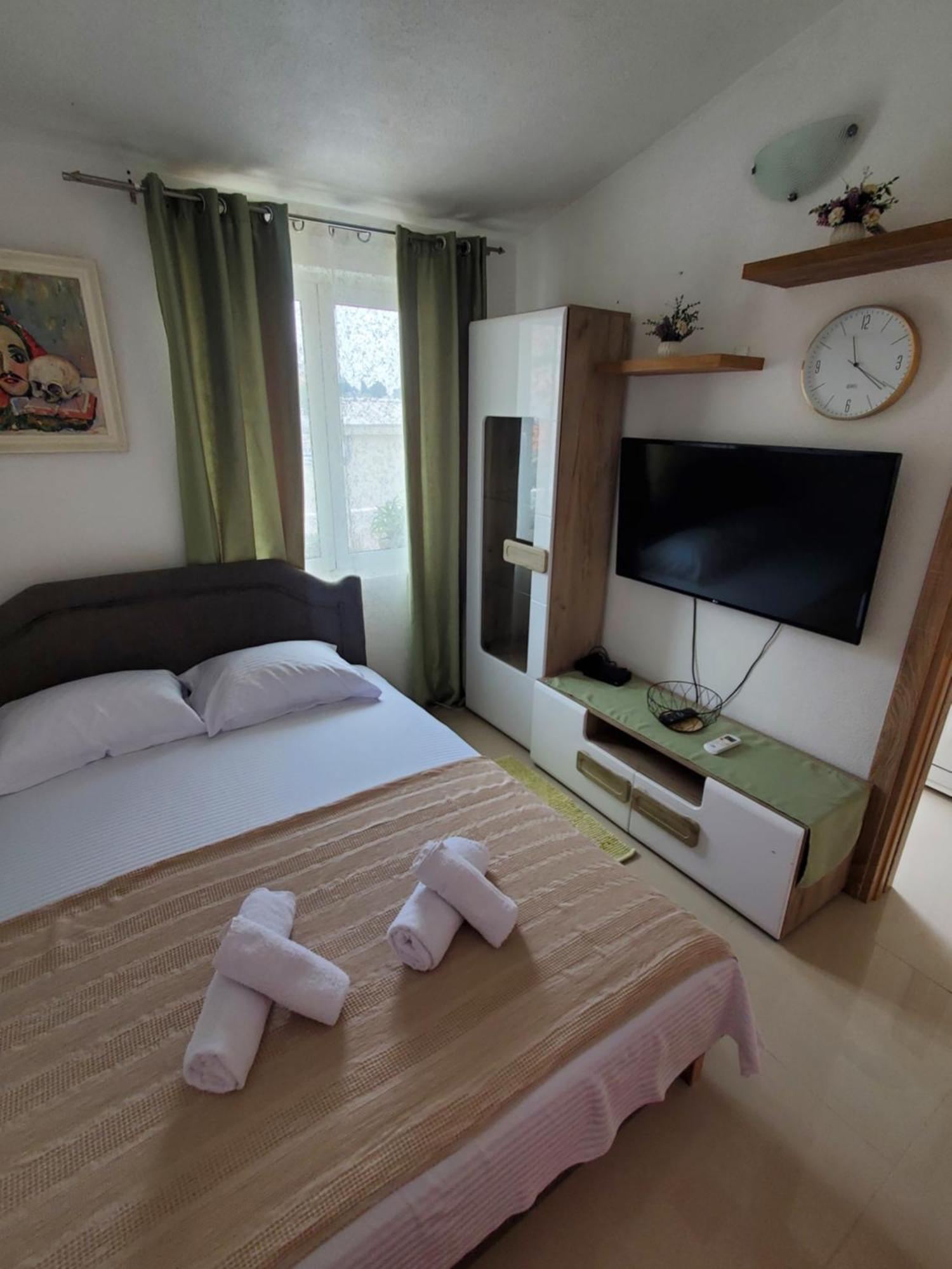 Apartmani Liki Ulcinj Exterior foto